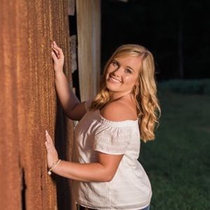 Meet your Posher, Meredith